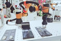 遨博机器人：在传统产线使用协作机器人